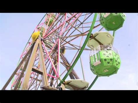 This One-of-a-Kind Minnesota Restaurant has a Ferris Wheel