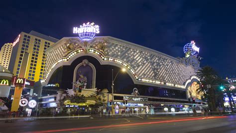 Tour the newly renovated Harrah's Las Vegas