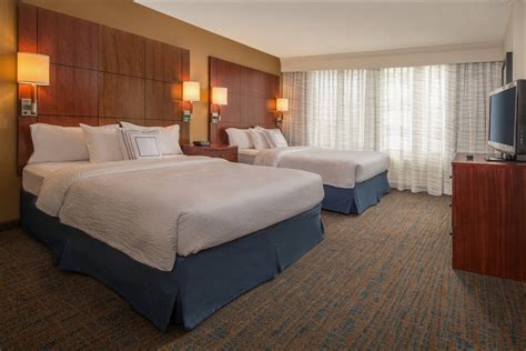 Hotels in Downtown Bethesda near Metro Station | Residence Inn Bethesda ...