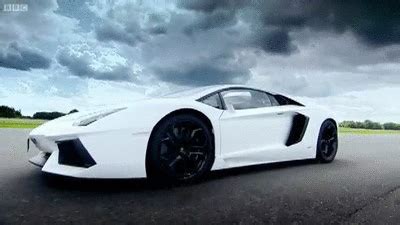 LAMBORGHINI AVENTADOR TOP GEAR on Make a GIF