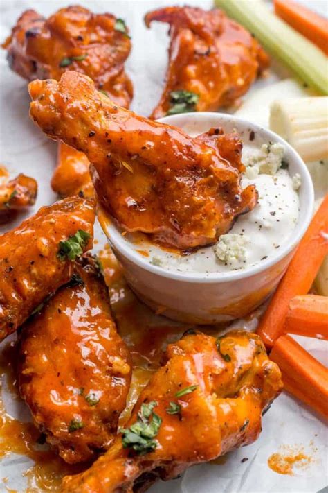 BAKED Buffalo Chicken Wings Recipe (VIDEO) - Valentina's Corner