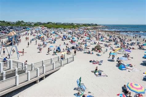 Top 10 Best Beaches In Rhode Island