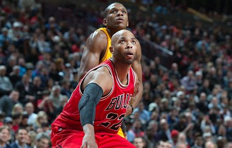 Photo Gallery: Bulls vs. Cavaliers (02.12.15) Photo Gallery | NBA.com