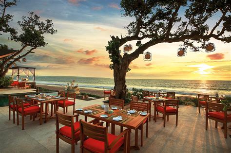 The 12 Best Beachfront Restaurants in Bali - NOW! Bali