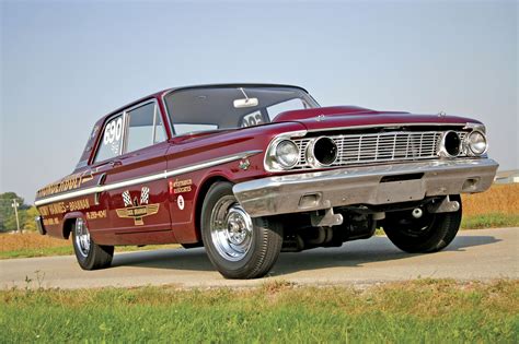 Here's What Makes The 1964 Ford Fairlane Thunderbolt So Special