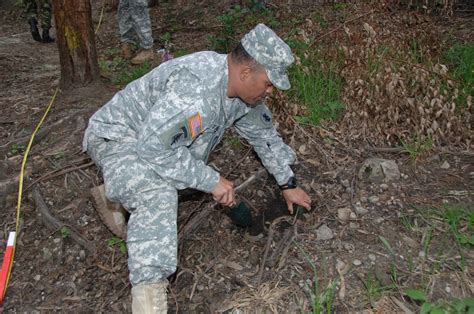 DVIDS - Images - Humanitarian Demining Training [Image 8 of 10]