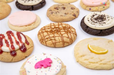 Crumbl Cookies to open first of 2 Lafayette locations this summer ...