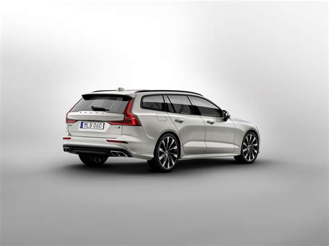 2019 Volvo V60 Hybrid Wagon Is What The Swedes Do Best - SlashGear