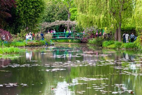 Brief Story of Claude Monet’s Garden in Giverny - DailyArtMagazine.com ...