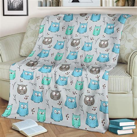 Owl Blanket / Owl Throw Blanket / Owl Fleece Blanket / Owl - Etsy