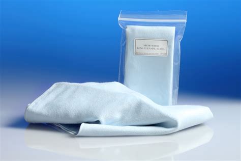 Large Microfiber Lens Cleaning Cloth | By KleerVu™