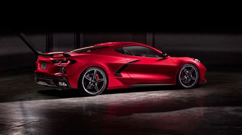 2020 Chevrolet Corvette C8 Specs: Power, Torque, and More! | Automobile ...