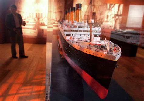 Titanic exhibit opening in Central Texas