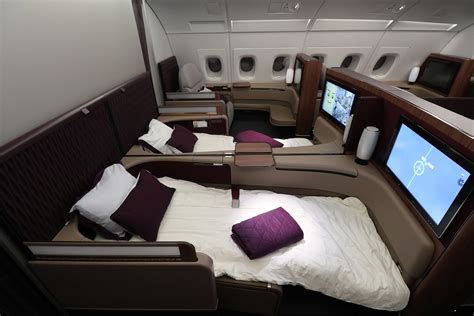 Review: Qatar Airways A380 First Class - SamChui.com