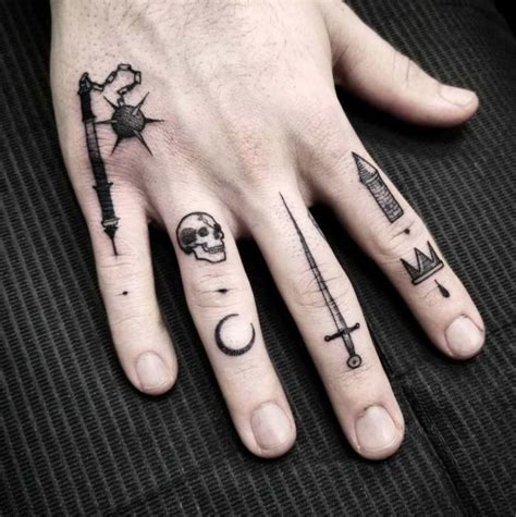 small-hand-tattoos-1 - Tattoo Designs for Women