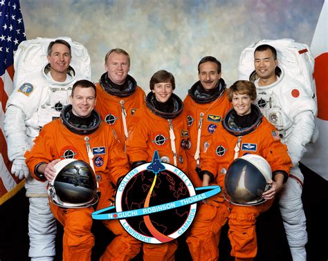 Challenger Crew NASA Astronaut - Pics about space