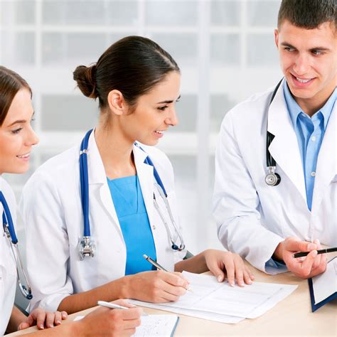 How Nursing Students Can Leverage Clinical Placement Experience to ...