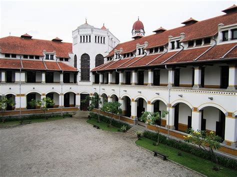 Lawang Sewu, The 1000 Door Building - Talking Indonesia