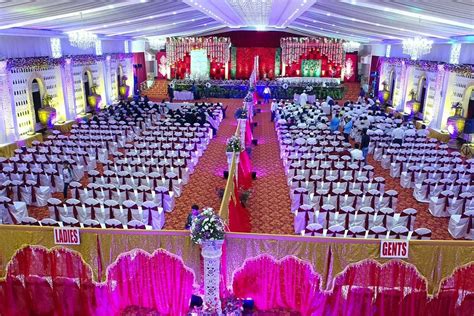 PALACE GROUNDS Bangalore: 15 Wedding Venues| Price [2023]