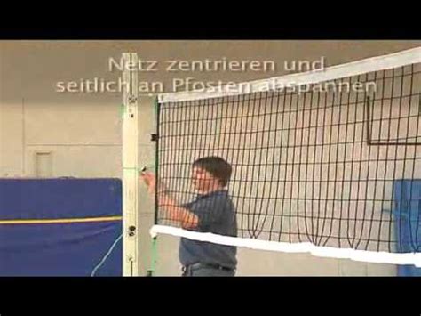 How to put up a Voleyball net - YouTube