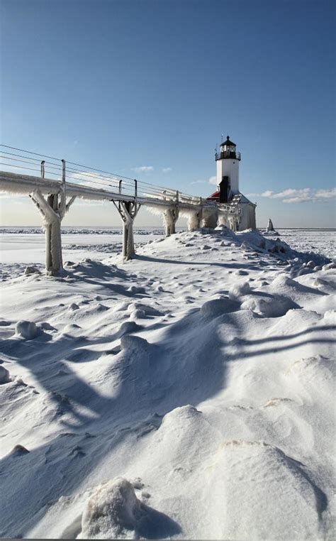 Michigan City lighthouse Winter 2010-2011 | Tony Lau Photographic Art ...