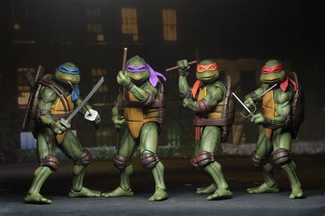 GameStop Exclusive NECA Teenage Mutant Ninja Turtles 1990 Movie Figures ...