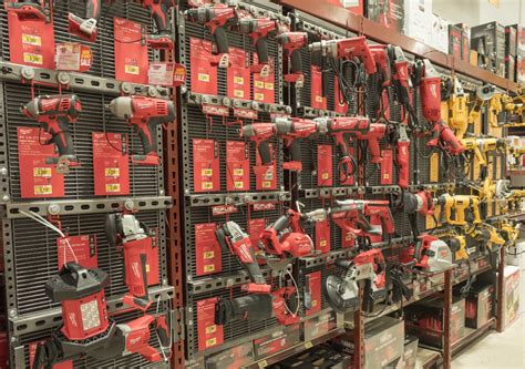 Northern Tool + Equipment opens Willowbrook location - Houston Chronicle