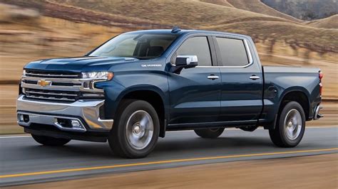 Overview: All 2023 Chevy Silverado 1500 Engine Options