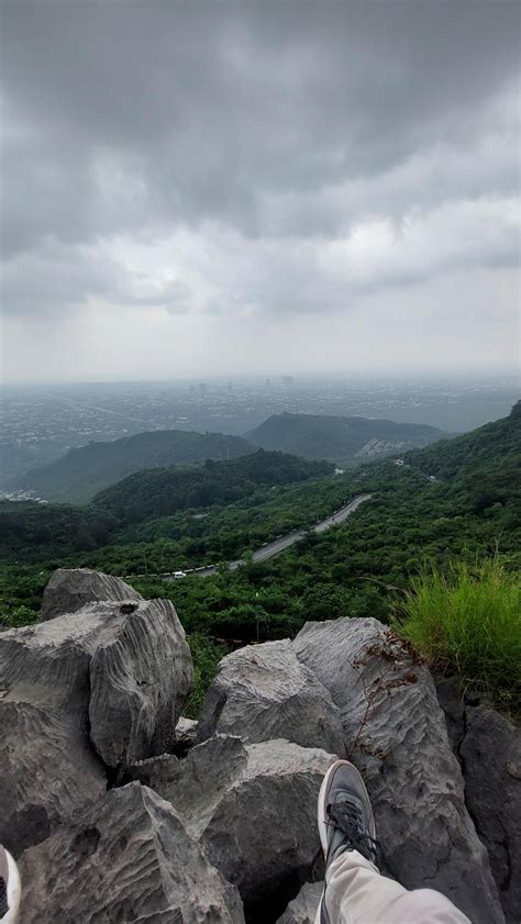 Margalla Hills Islamabad. : r/islamabad