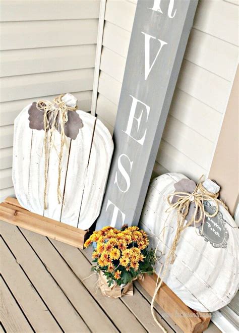 14 Best Rustic Fall Decor and Design Ideas for 2023