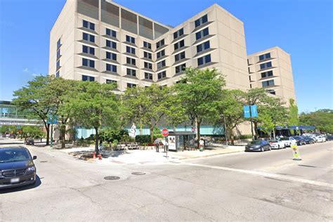 UIC hospital clear after bomb threat - Chicago Sun-Times