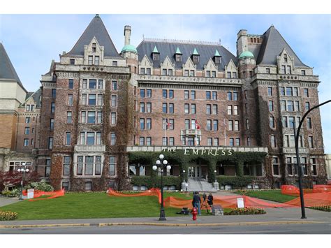 Fairmont Empress – Victoria, British Columbia – Elsie Hui