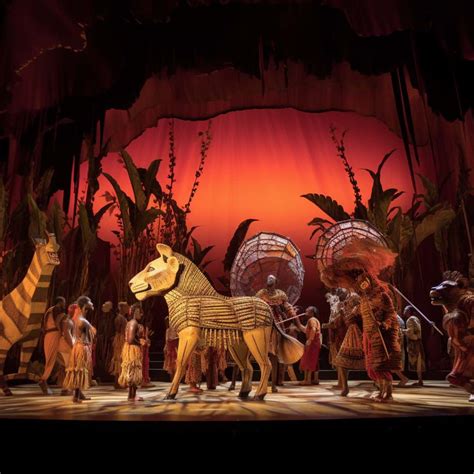 Lion King's Revolutionary Use of Puppetry on Broadway