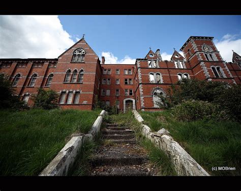 15 of the World's Creepiest Abandoned Asylums