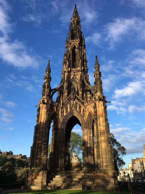 Scott Monument Edinburgh | Scott monument, Barcelona cathedral, Monument