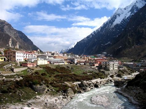 5 top places to visit near Badrinath - Travels 'N' Writes