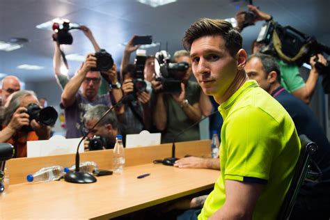 Lionel Messi to give first Barcelona press conference…