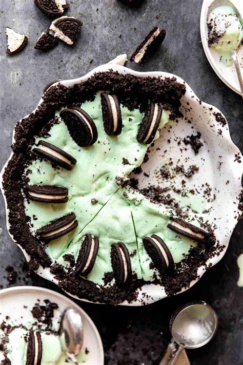 Mint Chocolate Chip Ice Cream Pie - KJ and Company