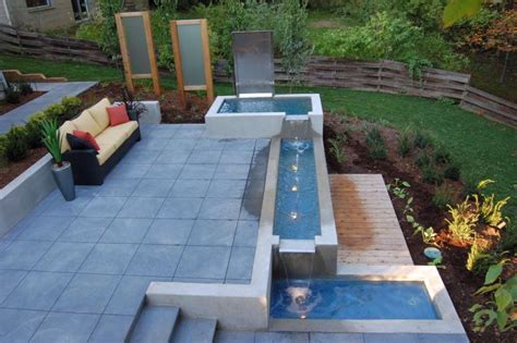 17 Modern Water Feature Designs For Your Garden