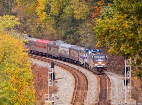 West Virginia Fall Foliage Train Rides (2024): A Complete Guide