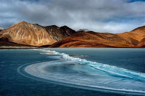 Ladakh Winter photo tour gallery - Travelshooters