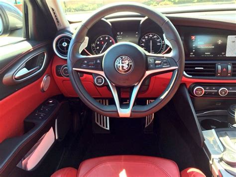 2018 Alfa Romeo Giulia Interior | Cabinets Matttroy