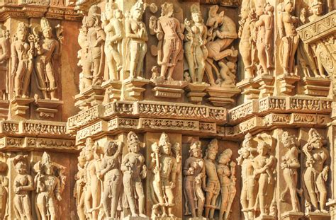 India - Khajuraho’s Magnificent Temples - Mondisti.com