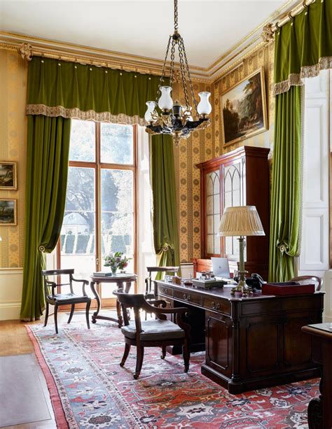 What we know about the interiors of No 10 Downing Street | Elegant ...