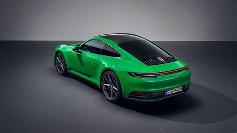 New Porsche 911 Carrera T Loses 100lb Of Weight To Gain A Whole Lot Of ...