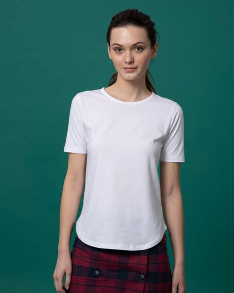 Buy White Basic Round Hem T-Shirt Online at Bewakoof