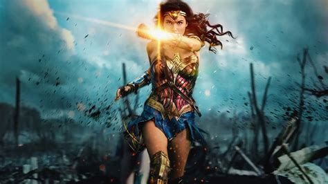 Gal Gadot In Wonder Woman Fight Scene Transparent . Me, Fight Girl HD ...