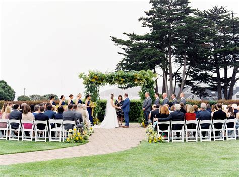 Relaxed and laid-back coastal wedding at Half Moon Bay, California ...