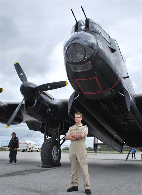 Hamilton's Lancaster bomber marks 25 years back in the sky | CBC News