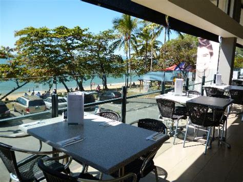 Trinity Beach Tavern, Trinity Beach - Restaurant Reviews & Photos ...